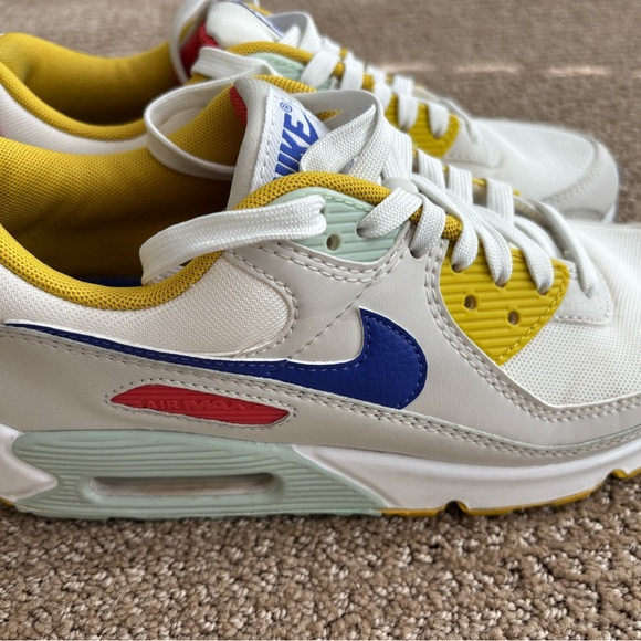 Nike Air Max 90 Summit White DA8726 100 Women’s Size 8 - Picture 9 of 10